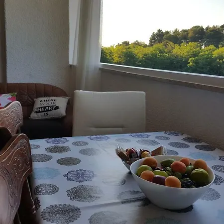 Meli بوريتش