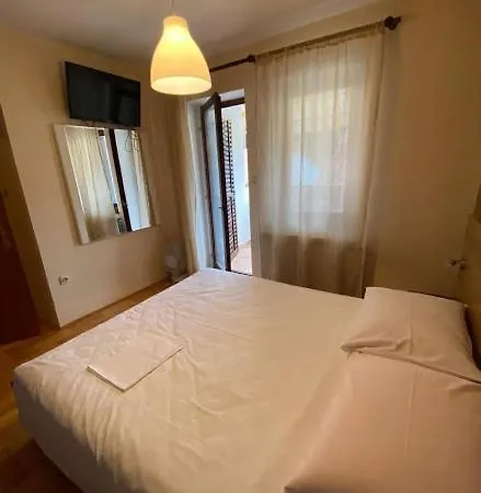 Apartment Apartman Meli